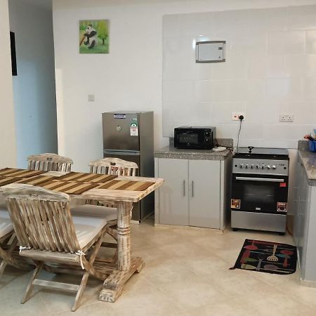 Havenhouse Kijani - 1 Bedroom Beach Apartment With Swimming Pool Малинди Екстериор снимка