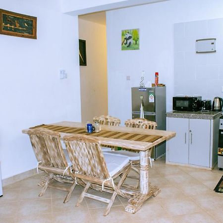 Havenhouse Kijani - 1 Bedroom Beach Apartment With Swimming Pool Малинди Екстериор снимка