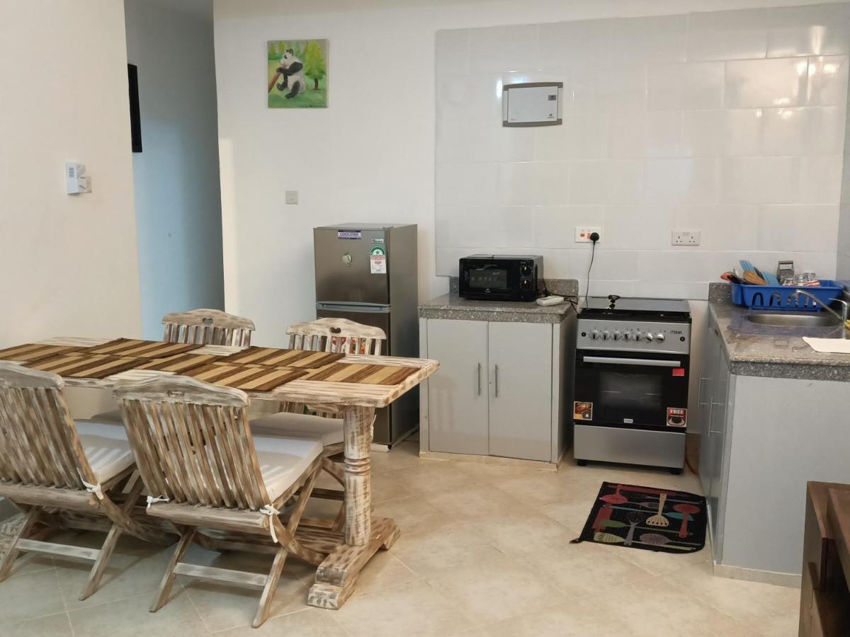 Havenhouse Kijani - 1 Bedroom Beach Apartment With Swimming Pool Малинди Екстериор снимка